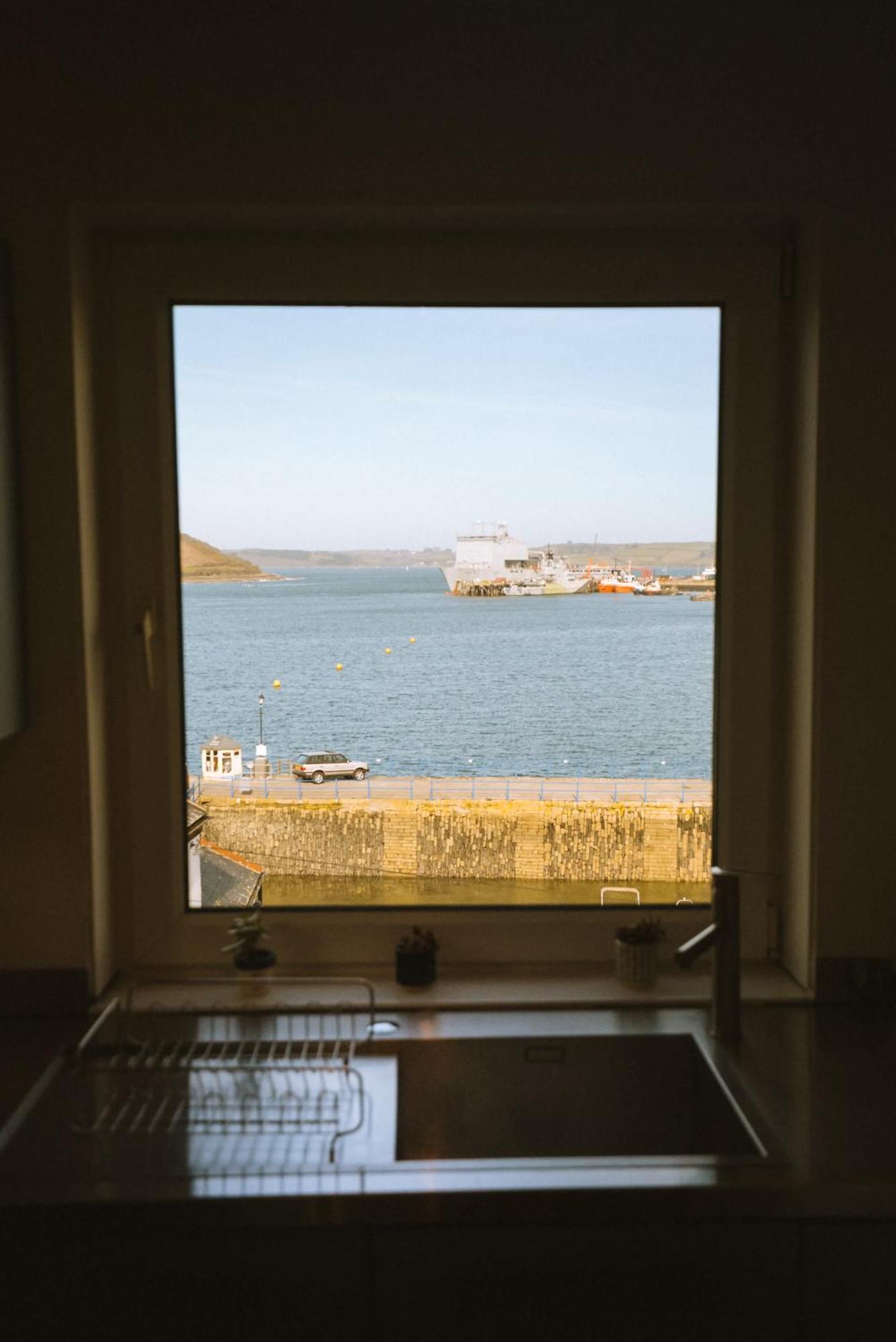 Breathtaking Harbourside Views With Parking At 'Harbour Strand' Falmouth Eksteriør billede
